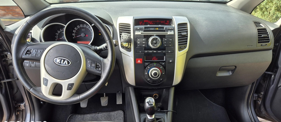 Kia Venga cena 13500 przebieg: 301500, rok produkcji 2010 z Krotoszyn małe 67